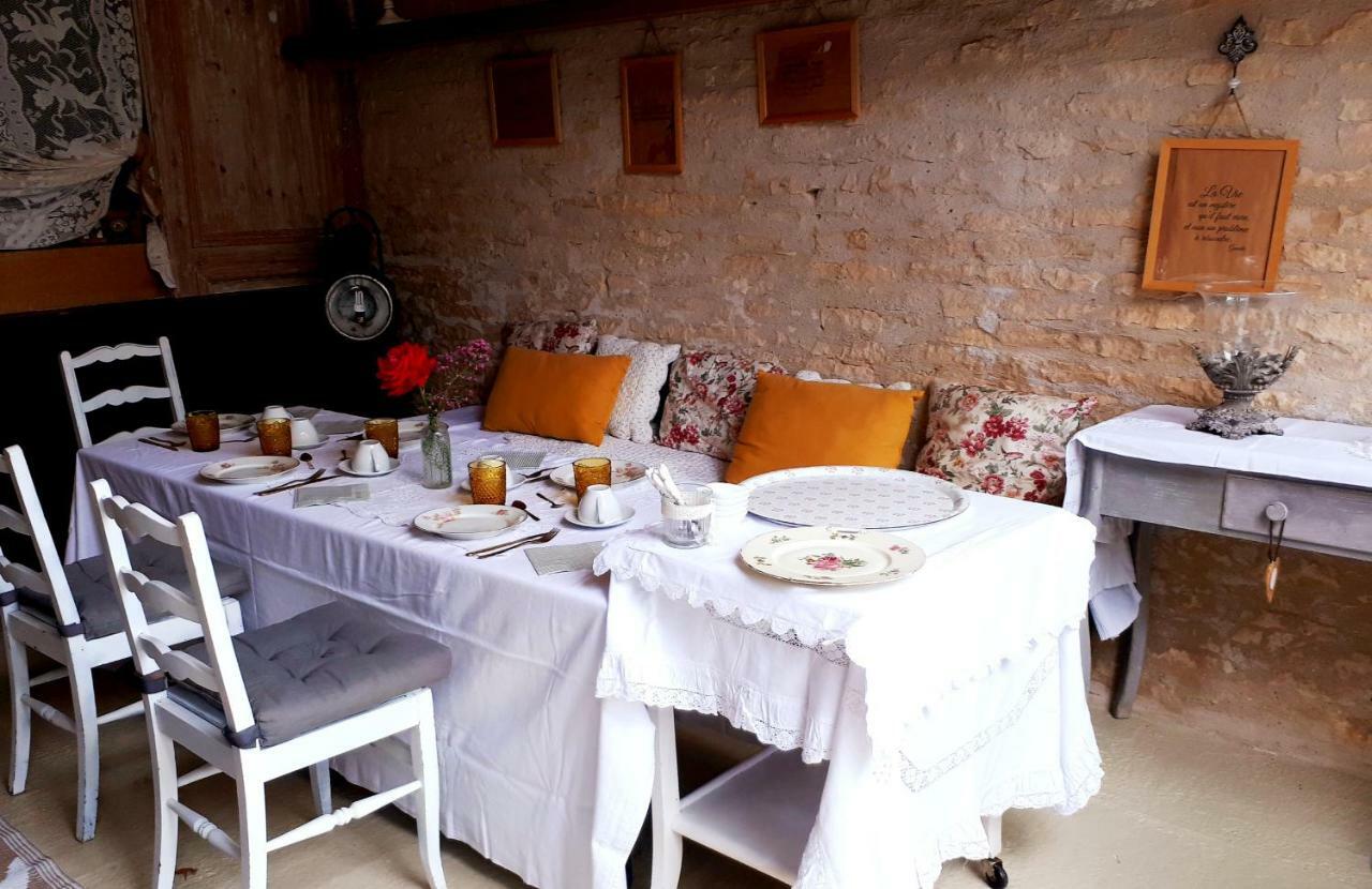 Chez Gladys Et Ses Enfants Hotell Lain Exteriör bild